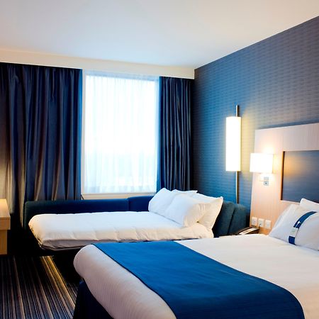 Holiday Inn Express Rotherham - North By Ihg Buitenkant foto