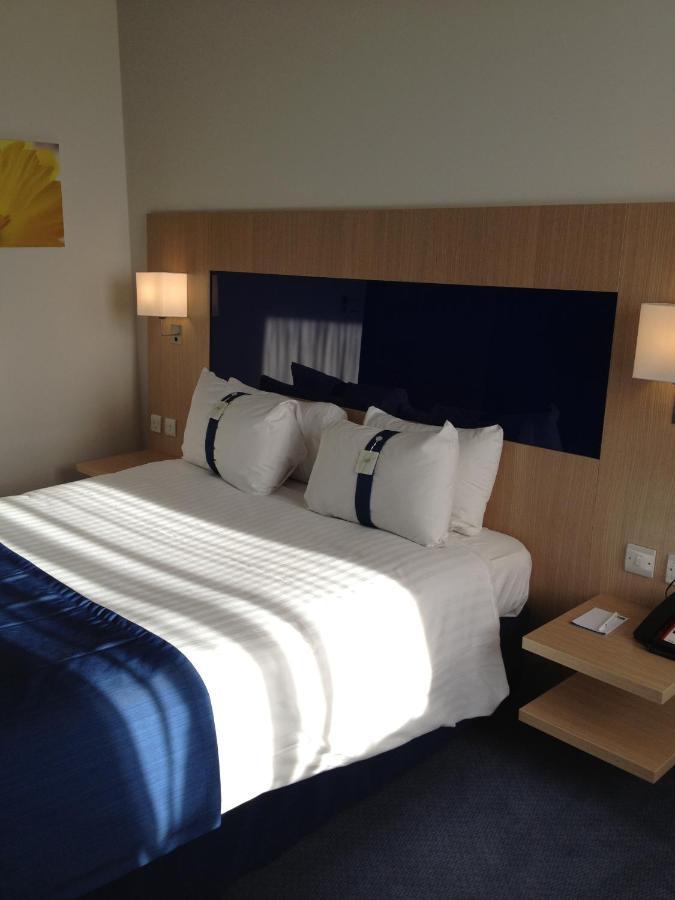 Holiday Inn Express Rotherham - North By Ihg Buitenkant foto