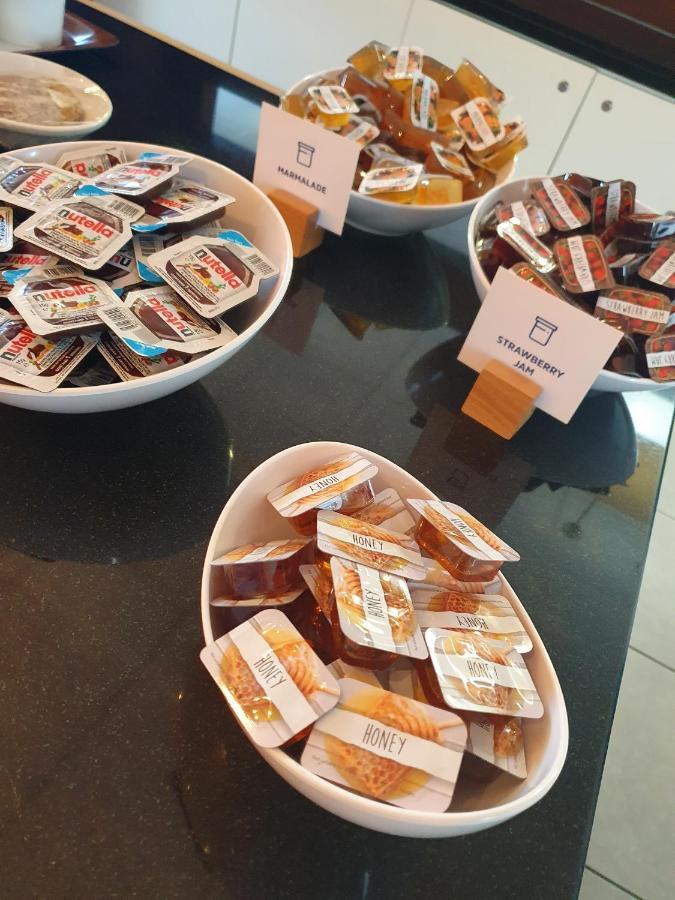 Holiday Inn Express Rotherham - North By Ihg Buitenkant foto