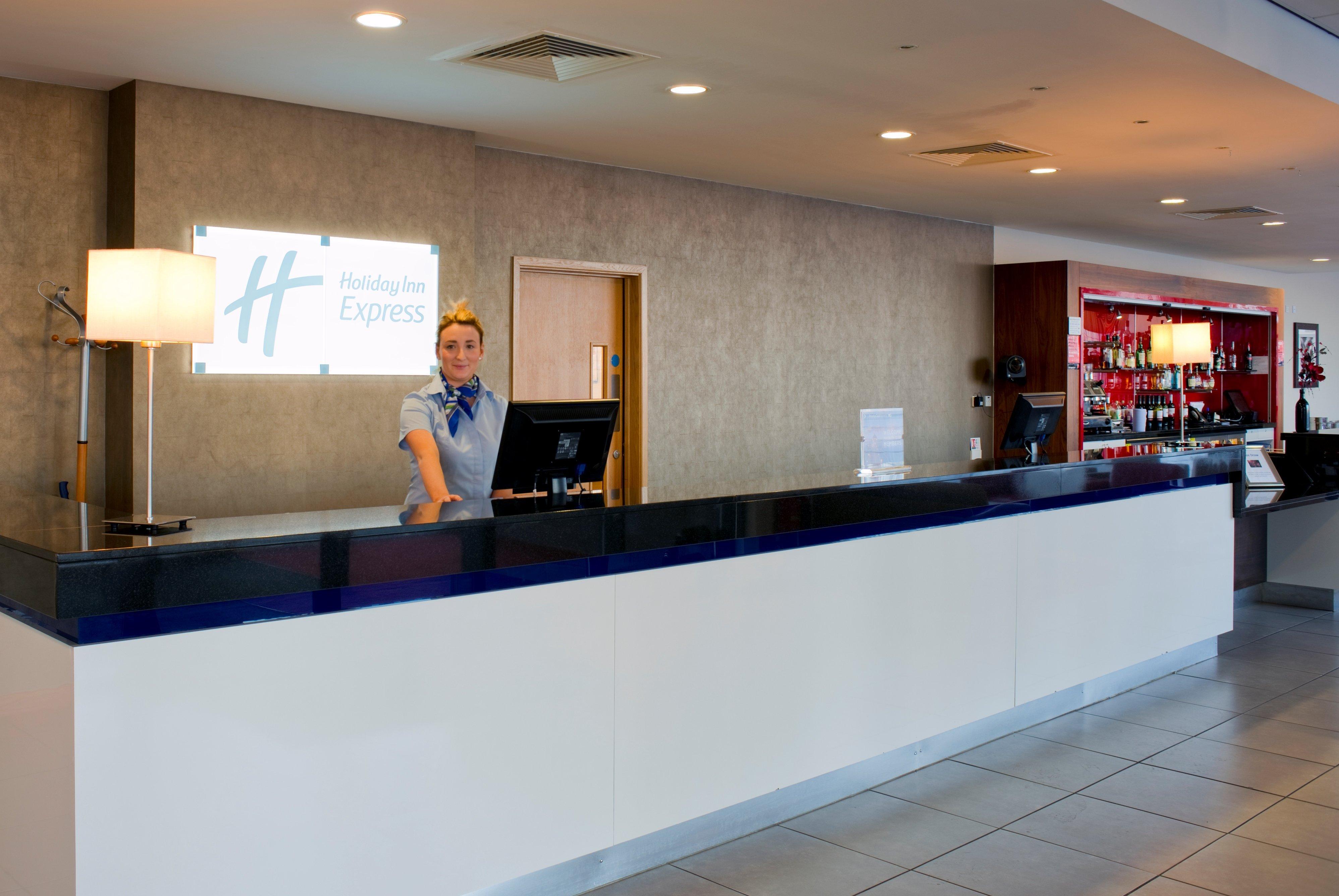 Holiday Inn Express Rotherham - North By Ihg Buitenkant foto